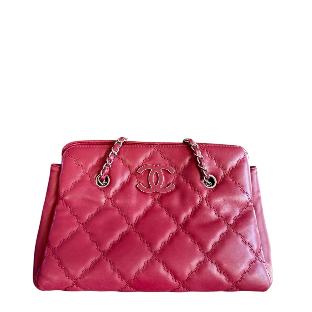 SOLD ‼️Authentic Chanel Classic CC Hamptons Ultra Stitch Bag